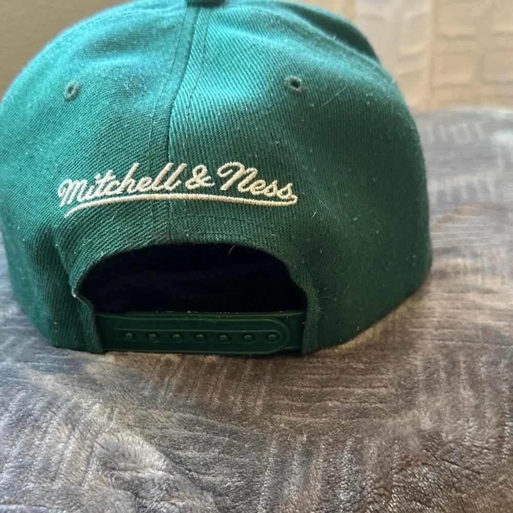 Seattle Sonics Mitchell & Ness Green Snapback Hat